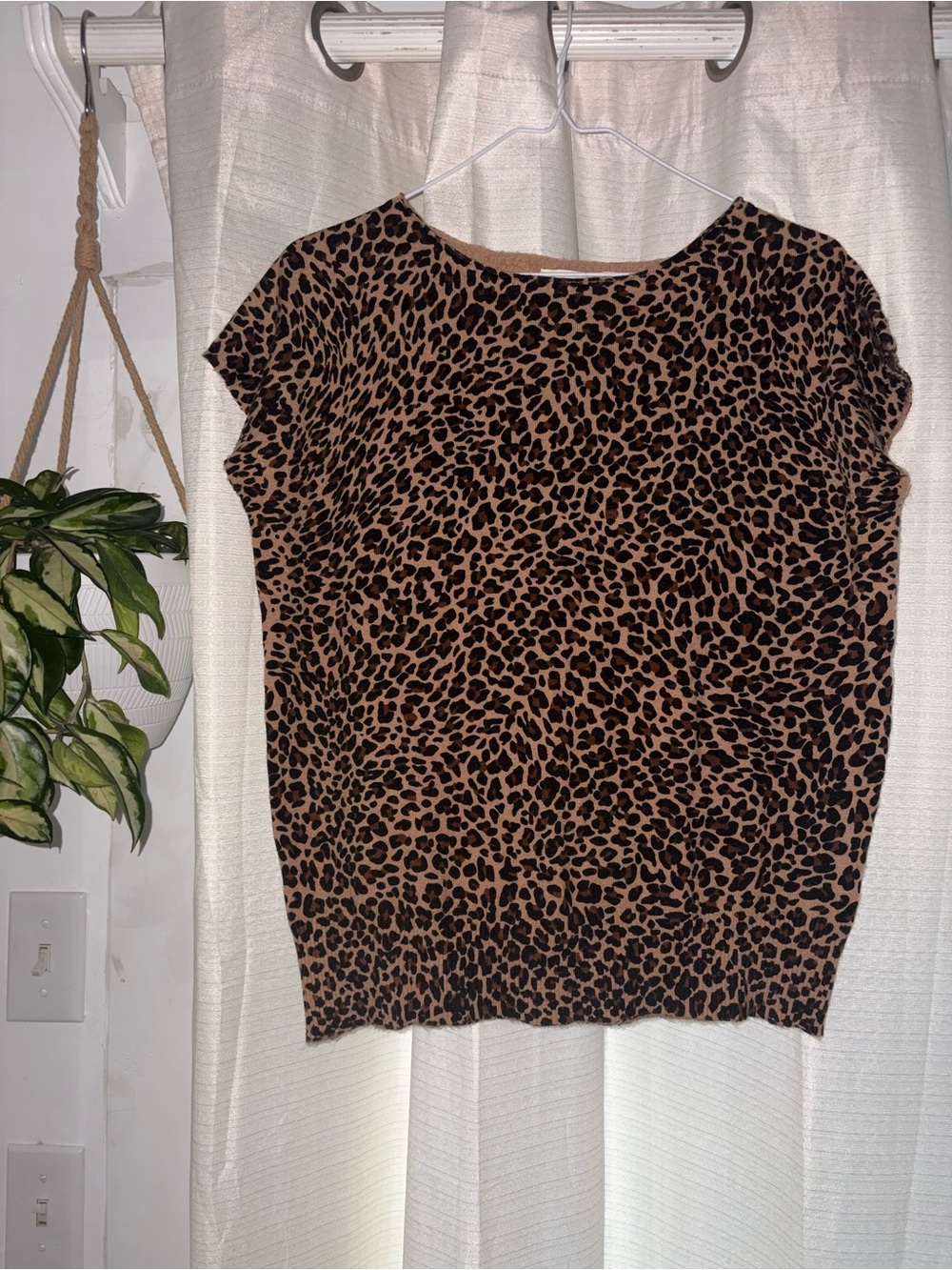 Cyrus Leopard Print Cap Sleeve Top - Brown/Black